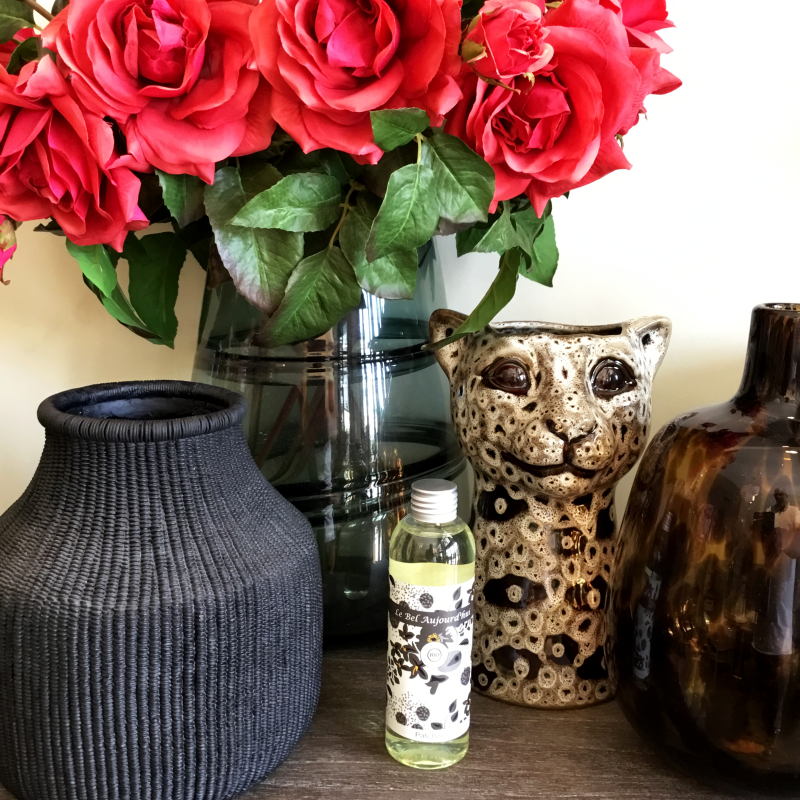 Recharge Etiquette Flower Noir